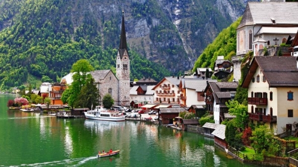 Dağlar, Göller Ve Yeşillikler Ülkesi İsviçre